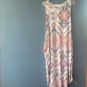 Summer dress with POCKETS! And slit up the middle